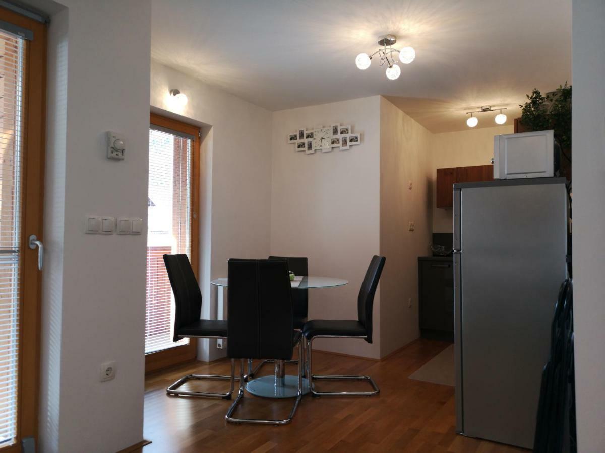 Apartma Lucijana モイストラナ エクステリア 写真